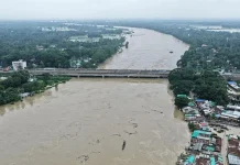 আবহাওয়া : উজানের ঢল ও টানা বৃষ্টিতে ফের বন্যার আশঙ্কা, ৭ জেলায় সতর্কতা জোরদার