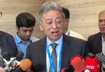 বিশ্বব্যাংক থেকে অতিরিক্ত ১০ বিলিয়ন ডলার ঋণ পেতে আলোচনা চলছে: অর্থমন্ত্রী